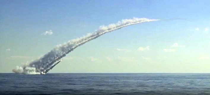 Αναλυτής: Οι Ρώσοι μπορούν να αναχαιτίσουν τους αμερικανικούς πυραύλους στη Συρία – Αλλά θα ξεμείνουν γρήγορα